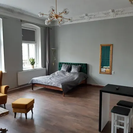 Kamienica Przy Ulicy Gdanskiej 64